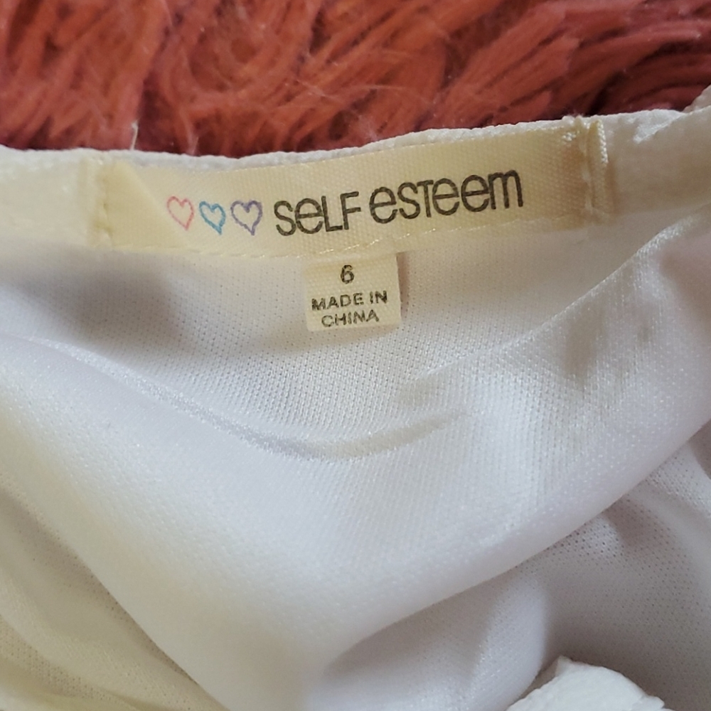 White Tank - Picture 4 of 4